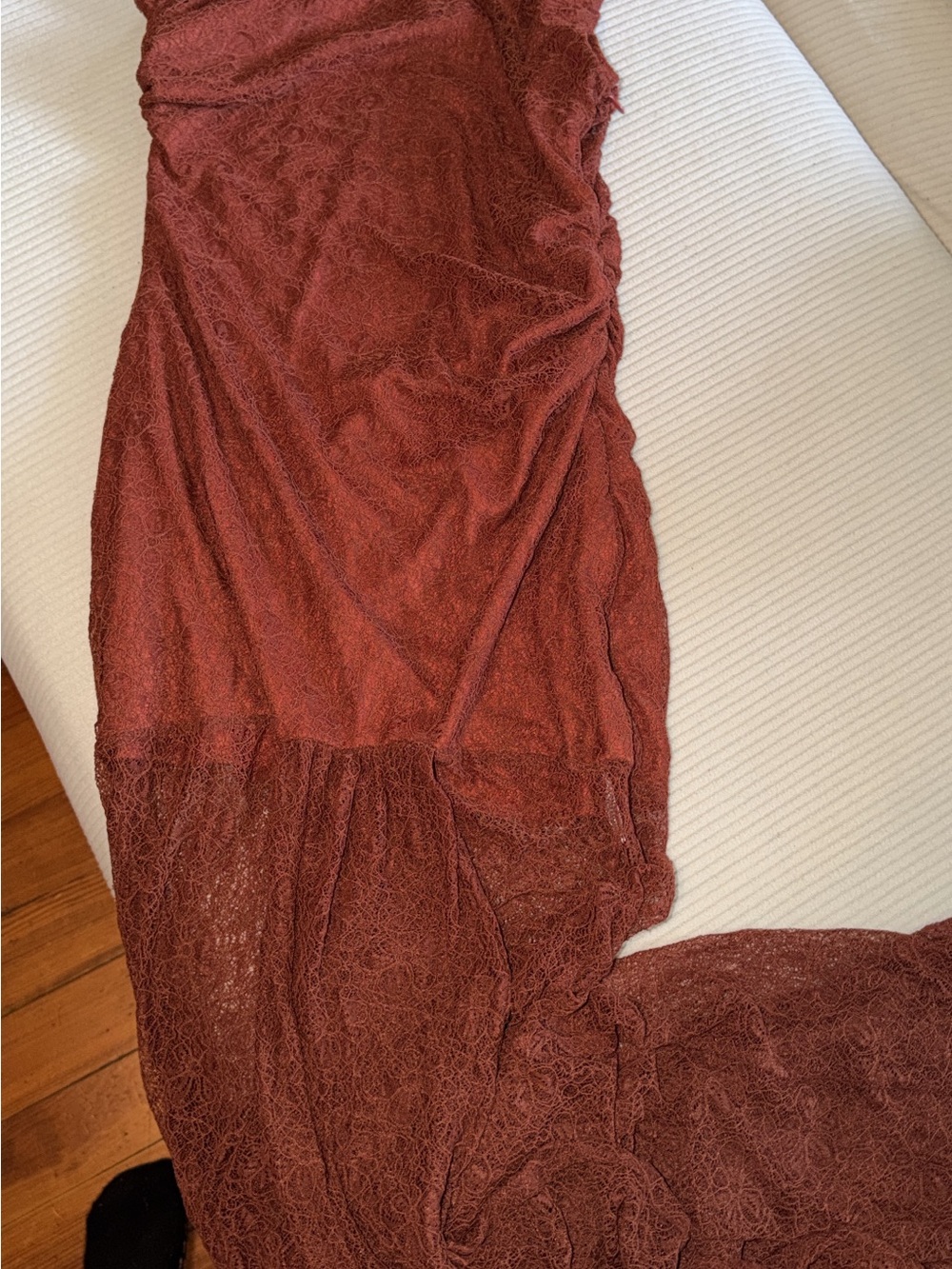 PrettyLittleThing Lace-Trim Slip Dress in Rust Brown